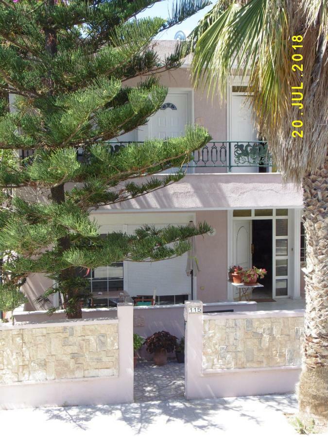 Spacious Apartment Corinth Luaran gambar